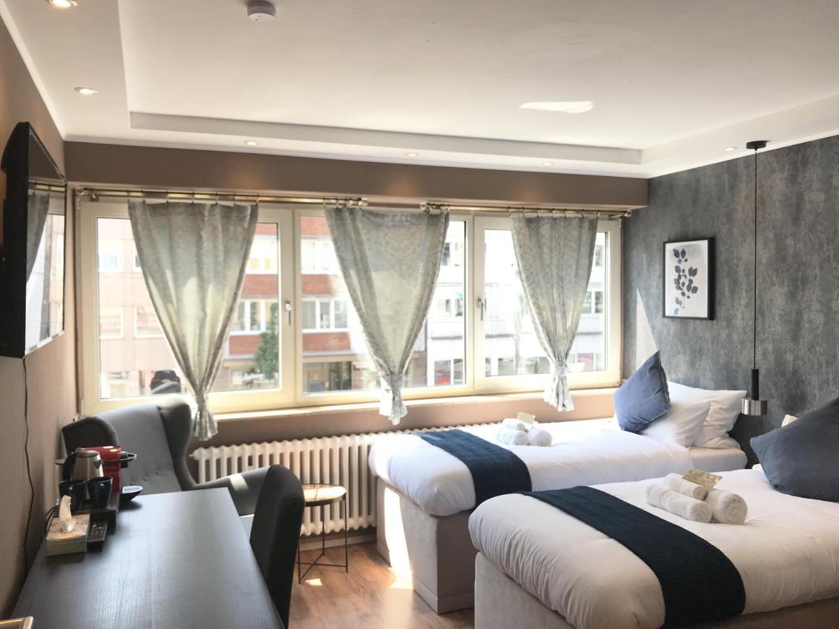 Mike'S Four Apartment Dusseldorf Bagian luar foto
